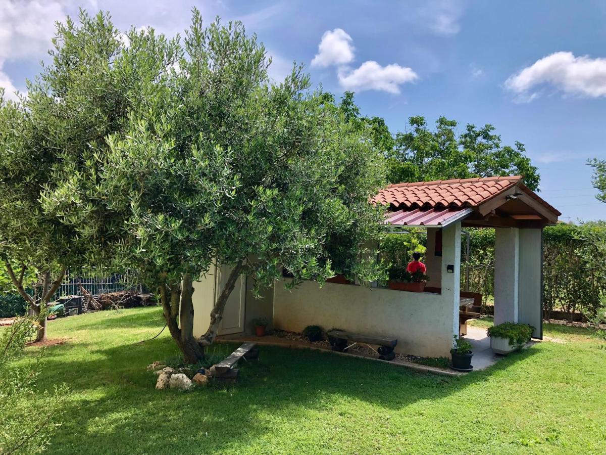 شقة Goldfinch Estate بنجول المظهر الخارجي الصورة