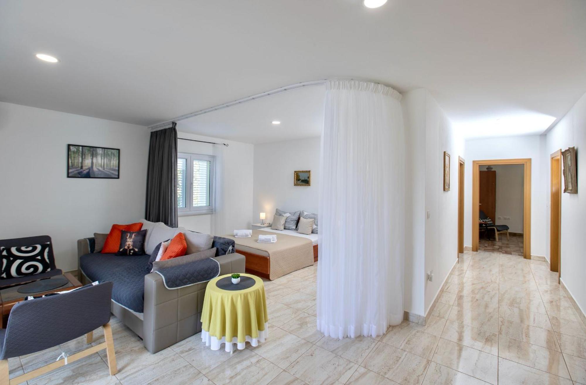 شقة Goldfinch Estate بنجول المظهر الخارجي الصورة